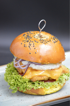 Dandy´s Yellow Sunmarine Burger