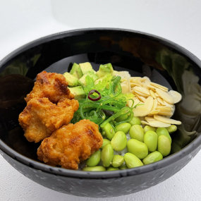 K5. Poké pollo fritto