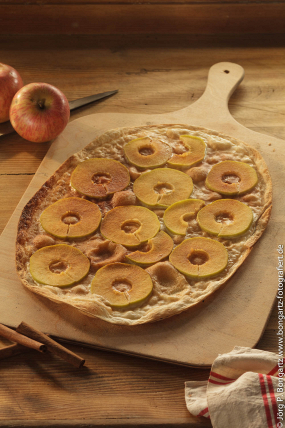 Tarte flambée pomme cannelle 