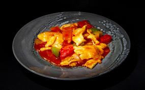 337. Pollo con Salsa Thai