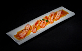 053. Carpaccio Salmone Fire