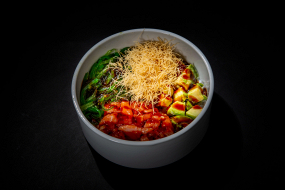 071. Poke al Salmone