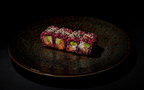 212. Uramaki Black Sake