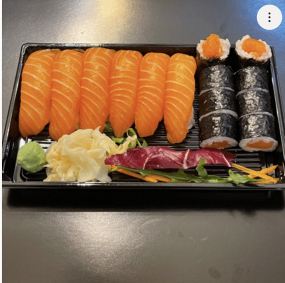 P62. Sushi Menü Sake Tsunami