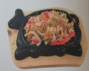 196 SPAGHETTI DI RISO ALLA PIASTRA*