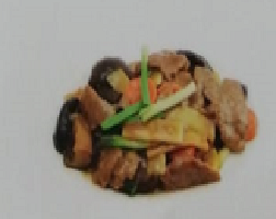 210 MANZO CON VERDURE