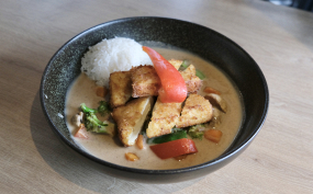 57. Tofu-Erdnuss