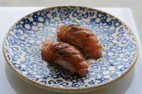 Nigiri Salmón Aburi 