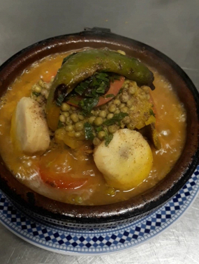 Tagine poulet petits pois et fond d’artichauts 