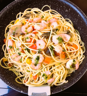 Poêlée de pâtes aux légumes & Crevettes