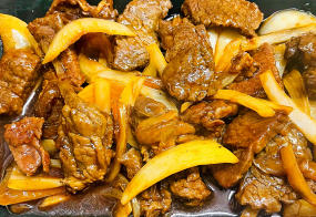 11- Boeuf aux Oignons