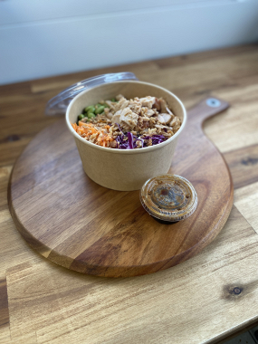 Poke  poulet ( sur commande avant 10h)