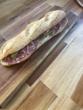 Sandwich rosette beurre cornichon