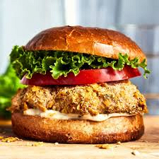 Hamburger chicken chèvre ,frites