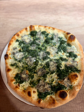 46.GORGONZOLA 24cm - na białym spodzie