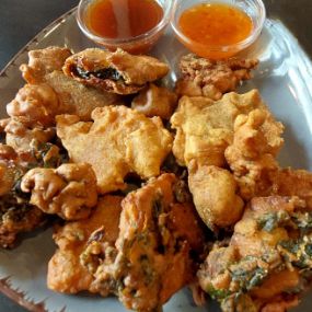 M8 Mix pakora