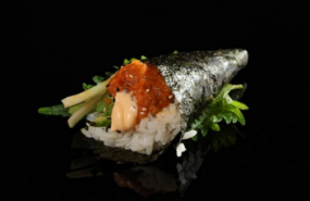 T6 Temaki Spicy Tuna