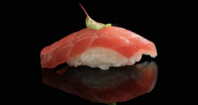 31 Nigiri tonno