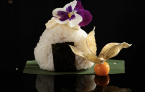 45 Onigiri tonno cotto e maionese