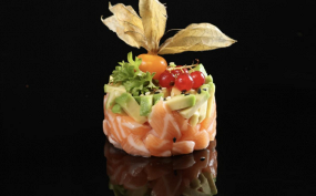 C6 Tartara di salmone