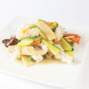 618 Calamari Con Le Verdure Miste