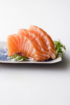 76 Sashimi Salmone