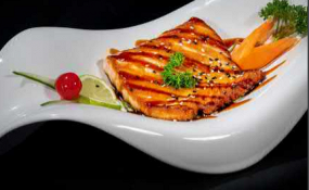 -Salmone Teppanyaki