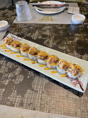 U44 URAMAKI SPICY FLAMBE'