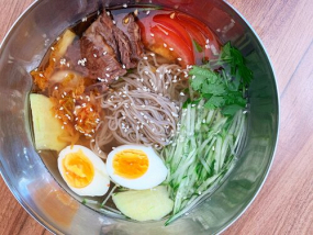 708 Korean Cold Noodles 朝鲜冷面
