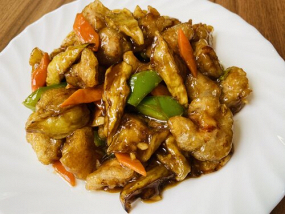 316 Stir Fried Pork Slices in Batter with Eggplants 肉段茄子