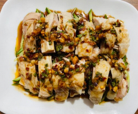 810 Steamed Chicken with Chili 口水鸡