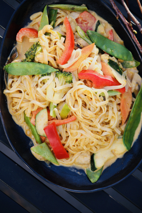 21 CURRY RICE NOODLES