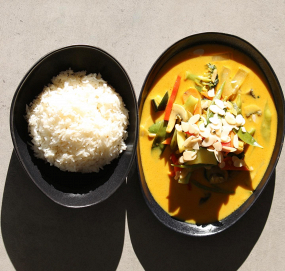 24 YELLOW THAI-CURRY