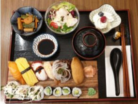 1. Sushi & Roll Menü