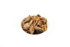 352 MANZO CON BAMBU' E FUNGHI*