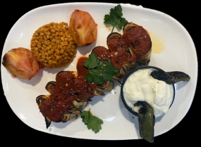 Beyti Sarma vom Holzkohlegrill