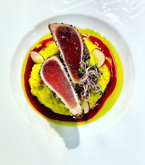 Grilovaný steak z tuňáka