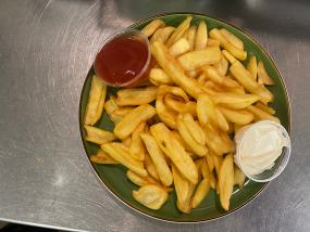 Fries-Ketchup