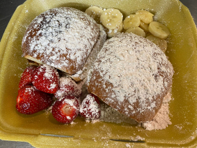 Süβe Boobs und Coca-Cola