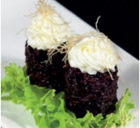 103 Gunkan Black & White