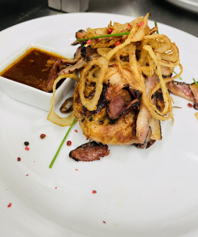 Grilovaný vepřový kotlet 