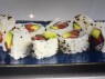 125. URAMAKI SALMONE AVOCADO