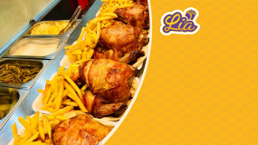 Gegrilltes ganzes Hähnchen