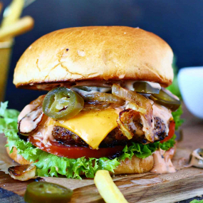 Cheddar Jalapeno Burger 