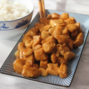 S3. Bocconcini di pollo con funghi e panna