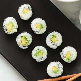 H1. Avocado maki 8pz.