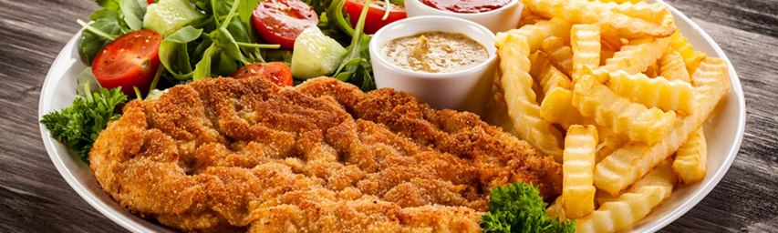 Schnitzel und Currywurst