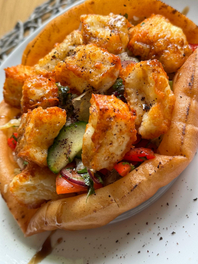 Salata fattoush cu grill cheese 665 gr