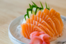 SASHIMI SALMONE