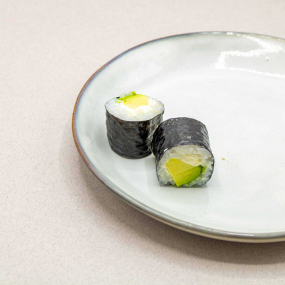Maki avocat cheese